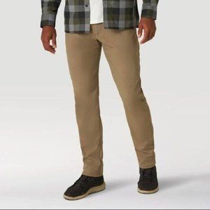 Wrangler Men's ATG Performance Taper 5-Pocket Pants  Khaki 38x30